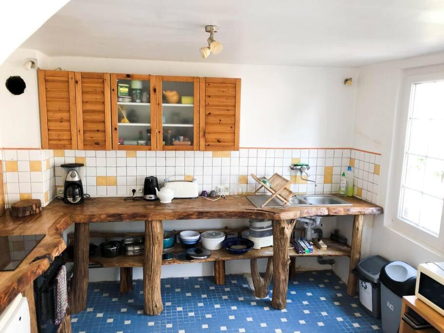 Gite Au Coeur D'Une Residence D'Artiste Saint-Aubin-de-Bonneval Eksteriør billede